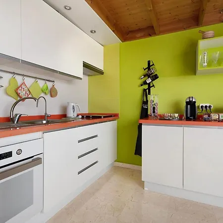 Apartmán Atico Sunset Loft Terraza Y Piscina Puerto de la Cruz (Tenerife)